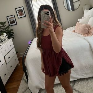 tank top burgundy red, cut outs on the side